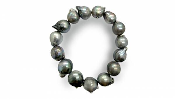 Bracelet de 15 perles baroques montées sur élastique