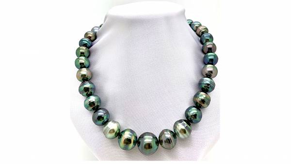 Collier câble de 31 perles cerclées